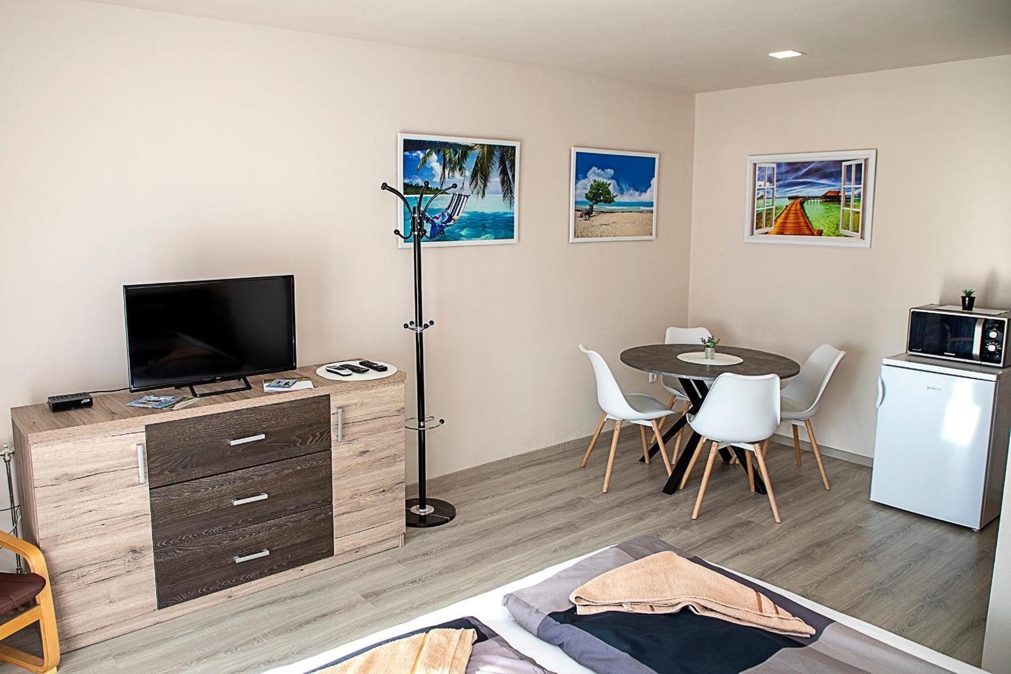 Lux Apartman Buek Bagian luar foto
